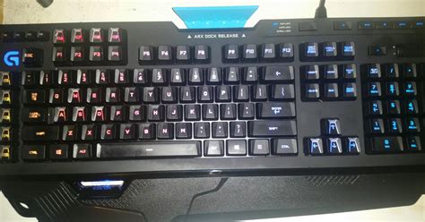 G910 keyboard layouts : r/LogitechG