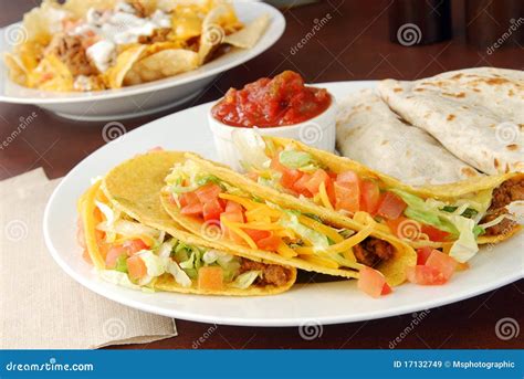 Tacos and Nachos stock image. Image of restaurant, beef - 17132749