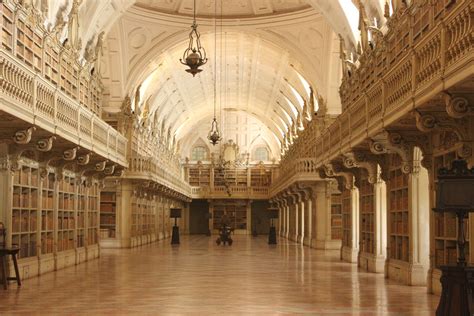 Mafra National Palace hosts one of the most beautiful libraries in the ...