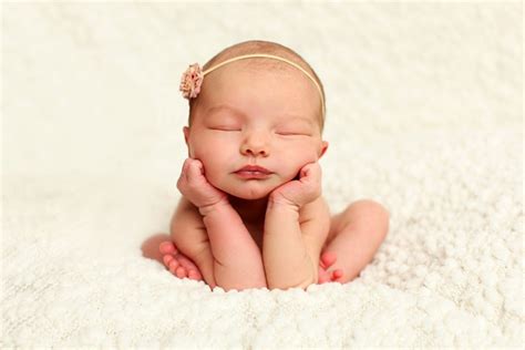 Gambar Bayi Baru Lahir Yang Lucu Dan Imut - Gambar Viral dan Trend HD