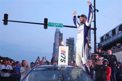 How did Shane van Gisbergen upstage NASCAR’s best in Chicago? ‘He’s a ...