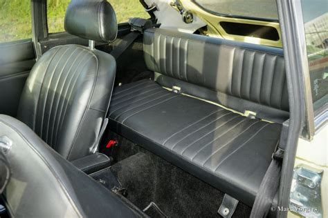 MG MGB GT V8, 1972 Mg Mgb, Black Carpet, Leather Interior, Car Seats, Black Leather, Yellow ...