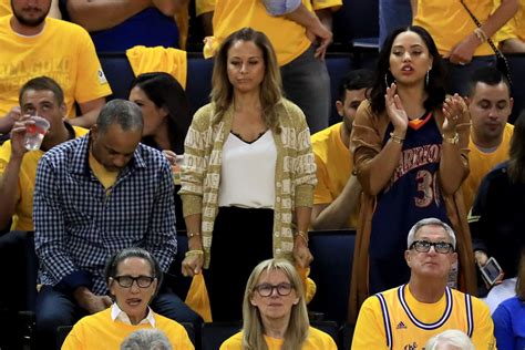 Wild Rumor About Steph Curry's Parents Goes Viral During NBA Finals ...