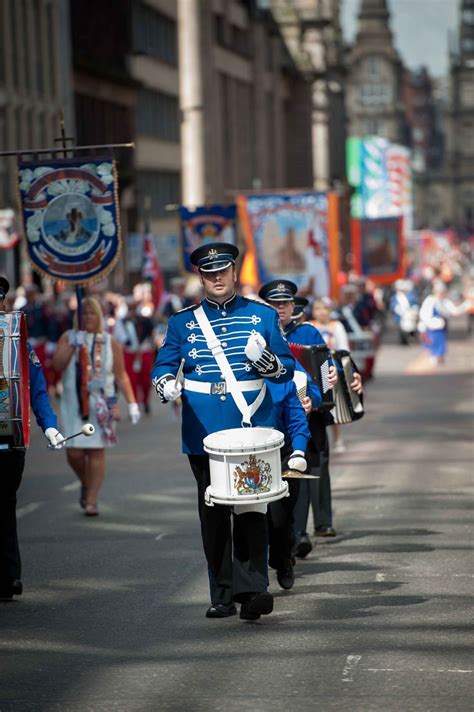 Orange walk in Glasgow - Daily Record