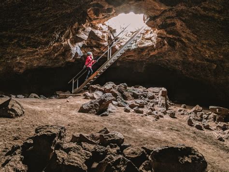 5 Mystical Oregon Caves Near Bend - MIKE & LAURA TRAVEL