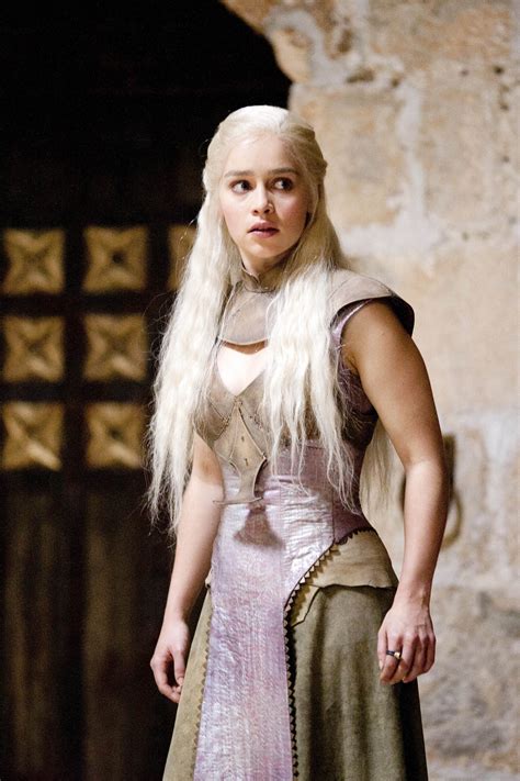 Daenerys Targaryen Season 2 - Daenerys Targaryen Photo (37245590) - Fanpop