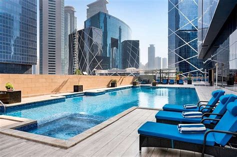 Wyndham Doha West Bay Pool Pictures & Reviews - Tripadvisor