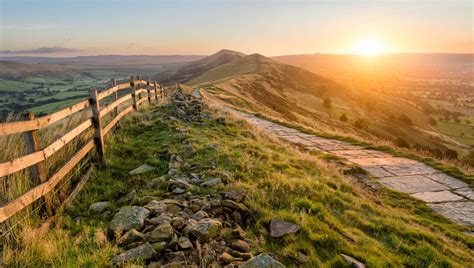 √ Peak District National Park England