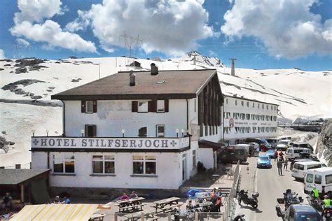 HotelPassoStelvio – Hotel Passo Stelvio – Hotel Livrio – Sport Hotel ...