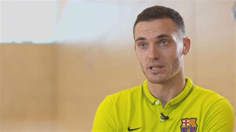 Thomas Vermaelen aims to improve on difficult first Barcelona season ...