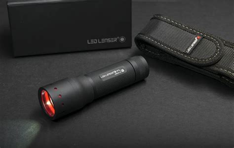 Review: Led Lenser P7.2 LED Flashlight