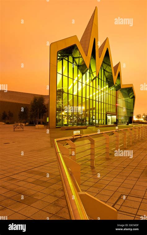 Glasgow Riverside Museum Stock Photo - Alamy