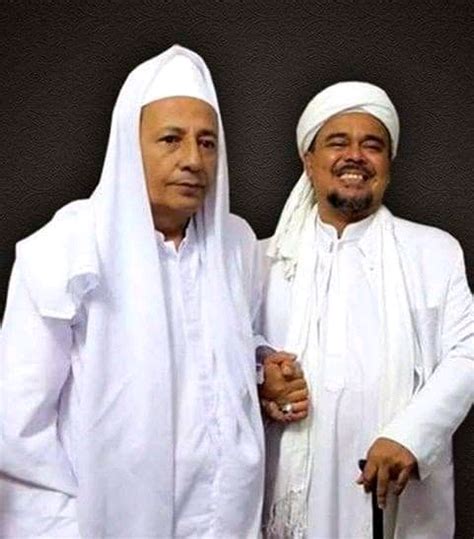 Foto Habib Rizieq Shihab Bersama Para Ulama Dan Habaib - Fakta Kini