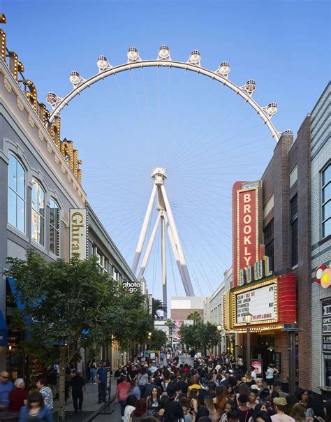 The LINQ Promenade - Shops & Restaurants List, Hours, Map, Las Vegas