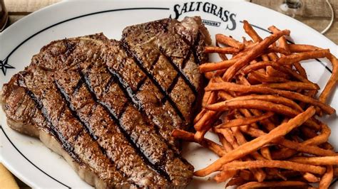 The Untold Truth Of Saltgrass Steakhouse - YouTube