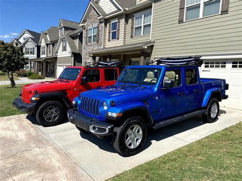 The new blue | Jeep Gladiator (JT) News, Forum, Community - JeepGladiatorForum.com