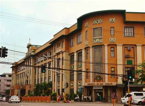 University of San Carlos tops 2016 Bar Exams; 4 USC students in top 10