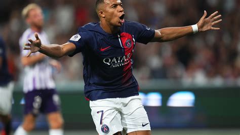 Mbappe drops major transfer hint after scoring on PSG return as Real ...