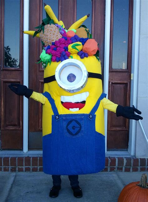 My daughter's Halloween costume for 2013. Chiquita Banana Minion. It ...