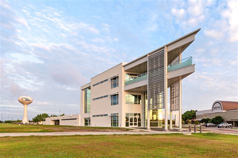 Missouri City Branch, Fort Bend Library Phase 2, Missouri City – Merriman Holt Powell Architects