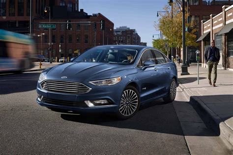 2018 Ford Fusion | Models, Specs, Features, Pricing, Performance ...