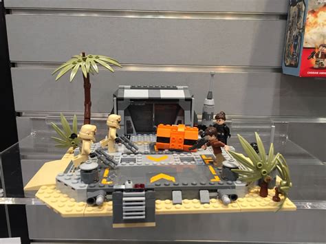 Lego Star Wars Battle on Scarif | New Lego Sets For 2017 | POPSUGAR Family Photo 30