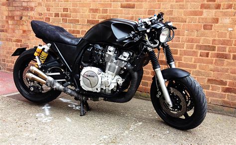 Yamaha XJR 1300 custom - Return of the Cafe Racers