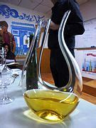 Category:Wine decanters - Wikimedia Commons