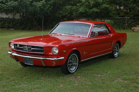 1965 Ford mustang coupe red