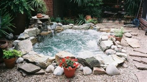 Small Backyard Designs with Hot Tubs – Relax in Style! Check Out Our Amazing Ideas!