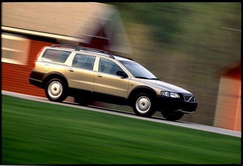 Volvo XC70 & V70 XC - Volvo XC70 & V70XC