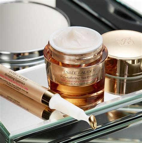 Estée Lauder Review > Revitalizing Supreme+ Global Anti-Aging Cell Power Creme