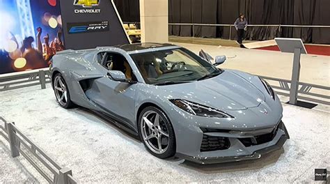 [VIDEO] Sea Wolf Gray 2024 Corvette E-Ray Explored at an Auto Show ...