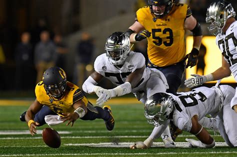 Cal's bowl hopes could ride on beating winless UCLA