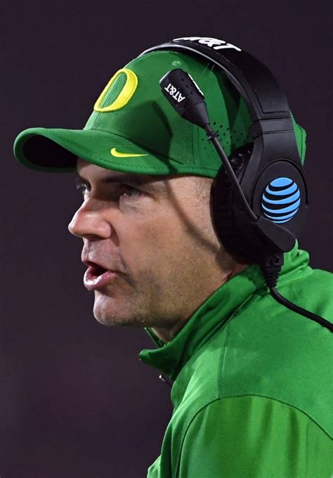 Bears Hire Mark Helfrich As OC