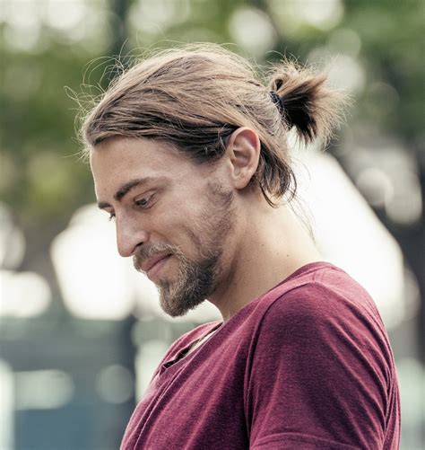 60 Popular Men's Ponytail Hairstyles - (Be Different in 2020)