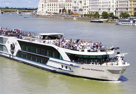 The Blue Danube River Cruise | Riviera River Cruises