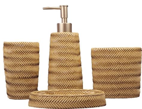 Bamboo Design Bathroom Set - Changing Lanes Gear