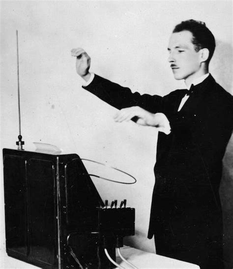 Clara Rockmore and the Theremin: Why She Was So Impressive | Time