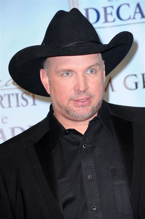 Garth Brooks - Ethnicity of Celebs | What Nationality Ancestry Race