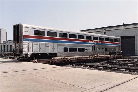 Genesis of Amtrak Superliner cars - Trains