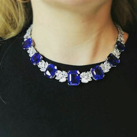 An Exquisite Sapphire and Diamond Necklace – Eyes Desire Gems and Jewelry