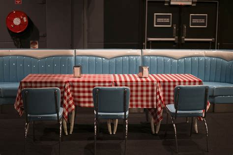 Large Diner Booth Section w/ Curve - Blue