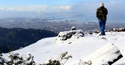 Bay Area Snow May Fall As Low As 300 Feet - CBS San Francisco