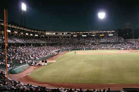 Chukchansi Park - Fresno, California | Little Ballparks