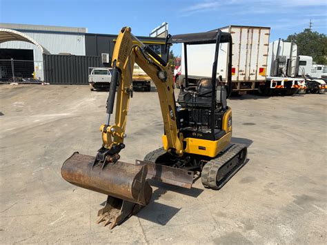Small Home Excavator For Sale - Used 2007 Caterpillar 320d Excavator In , | Bodyfowasuse