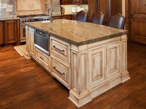 Finding The Right Kitchen Island | Scott Hall Remodeling
