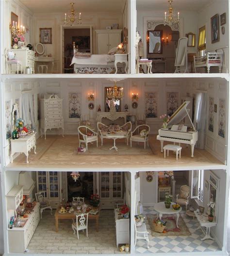 Linda Carswell's 'La Petite Maison' - /r/dollhouses | Dolls house ...