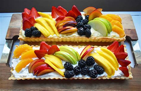 Fresh Fruit Tart with Vanilla Pastry Cream | Modern Honey