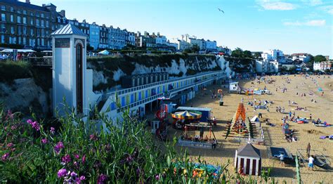 12 Quaint Seaside Towns to Visit This Summer | Cute UK Seaside Towns